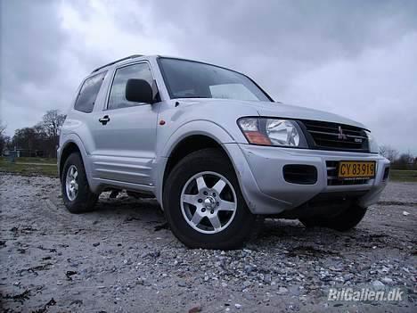 Mitsubishi Grand Pajero 4x4 SOLGT billede 2