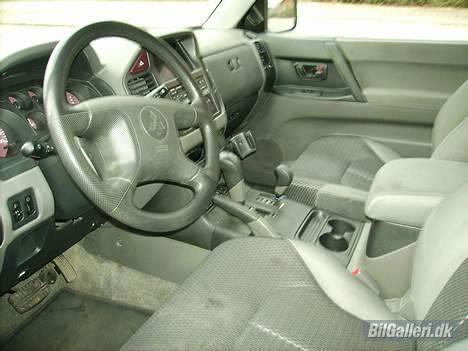 Mitsubishi Grand Pajero 4x4 SOLGT billede 7