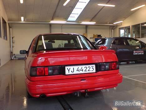 Ford Sierra GT - Ny vasket ude på firmaet billede 11