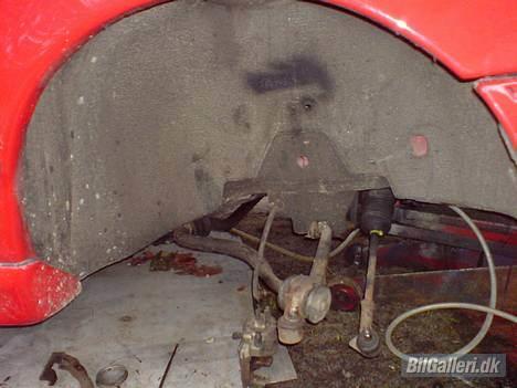 Ford Sierra GT - Ny forhjulsleje sku der til :-) billede 15