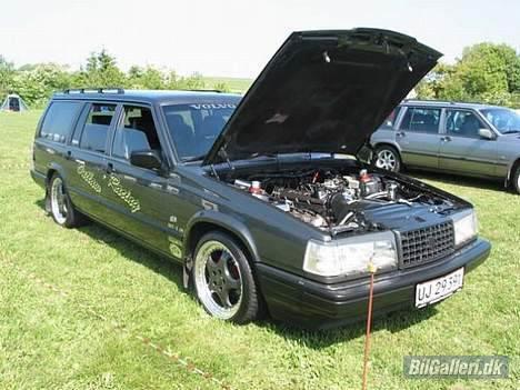 Volvo 240 fcs - og her lige et billede af min volvo 945  billede 19