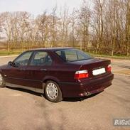 BMW 320i *solgt*