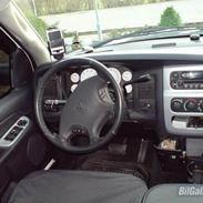 Dodge RAM 2500 slt