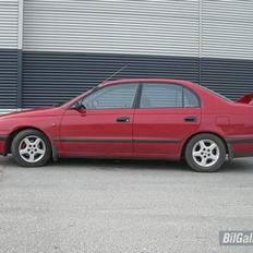 Toyota Carina E
