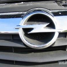 Opel Corsa D sport SOLGT