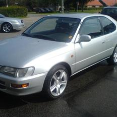 Toyota Corolla 1,3 GLS (SOLGT)