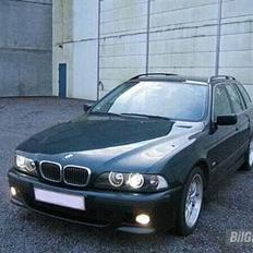 BMW 523i Touring