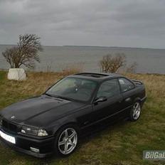 BMW E36 318is coupe-SOLGT