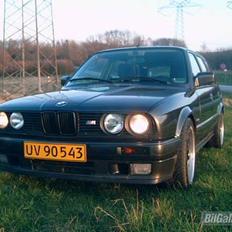BMW 324 TD touring (solgt)