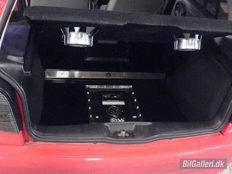 VW Polo 6n  :  Solgt - Mit bagagerum lige nu. billede 10