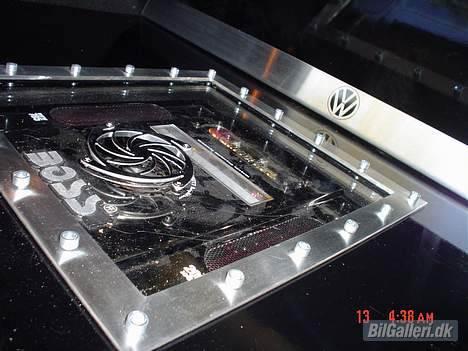 VW Polo 6n  :  Solgt - Trænger hvist til at blive støvet af her. billede 12