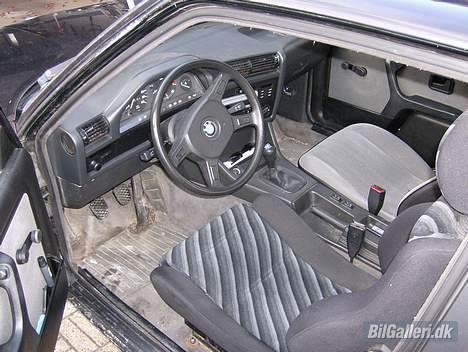 BMW 320i billede 4