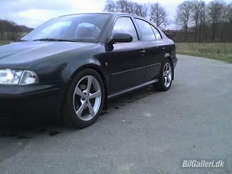 Skoda Octavia  - bilen før maler billede 12