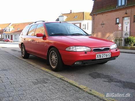 Ford Mondeo 2,5 V6 Solgt billede 6