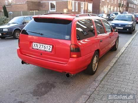 Ford Mondeo 2,5 V6 Solgt - Dobbeltop på røvhul :) billede 7