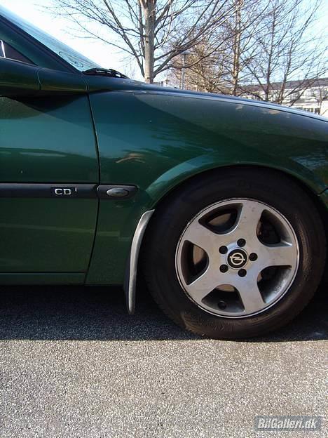 Opel vectra B 2,0i 16v  - lidt lav blev den da med den gevind billede 8