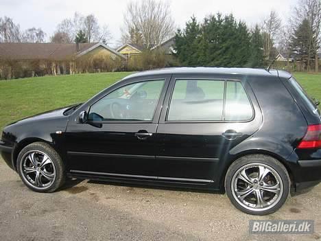 VW golf IV 1,8 20v - 18" oxigen 2 fælge billede 3