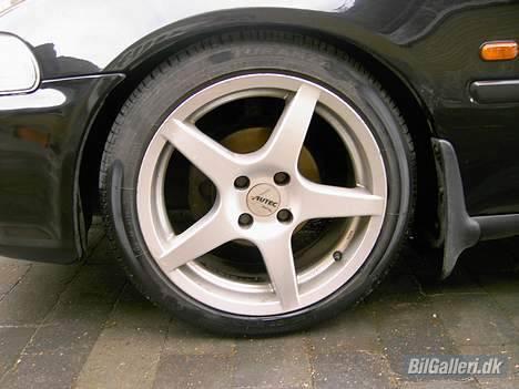 Honda civic esi billede 4