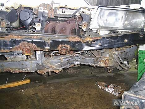 Mitsubishi Galant 2.0 GTI skrottet billede 17