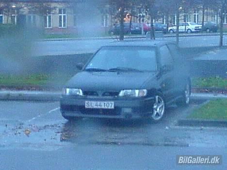 Nissan sunny     SOLGT billede 7