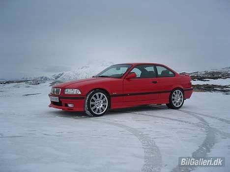 BMW 328i E36 Coupé EVO LSD - Ja det er glat med sommer dæk nu... billede 11