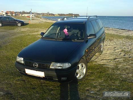 Opel Astra st. car **SOLGT** billede 1