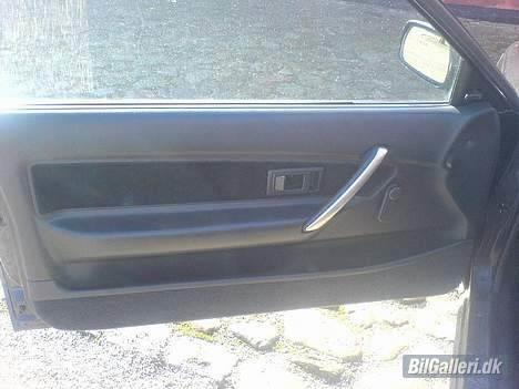 Toyota corolla SOLGT :) - Og så os lidt på døren :) billede 5