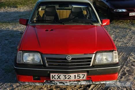 Opel ascona - det nogle underlige luftindtag, men de virker sku endelig okay billede 11