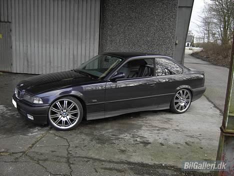BMW 318iS - E36 Coupè SOLGT billede 16