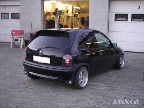 Opel Corsa b .. SOLGT..  - Prøve monteret borbet t fælge.. :) billede 8