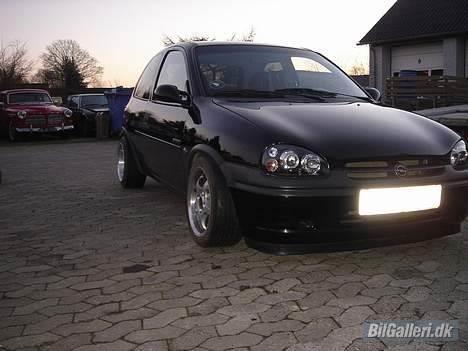 Opel Corsa b .. SOLGT..  - Prøve monteret borbet t fælge.. :) billede 10