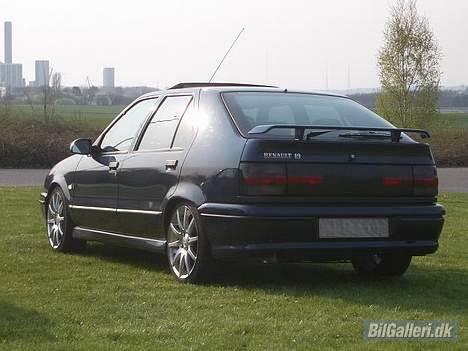 Renault 19 16V billede 1