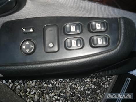 Peugeot 406 2.0 SV SOLGT billede 6