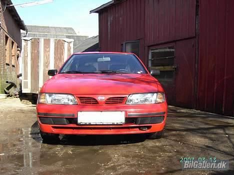 Nissan Almera solgt billede 9