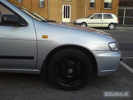 Nissan Almera  solgt for 25000 billede 11