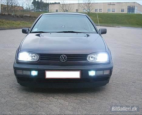 VW GOLF 3     SOLGT billede 2