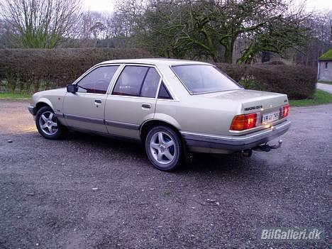 Opel Rekord 2,0 E billede 2