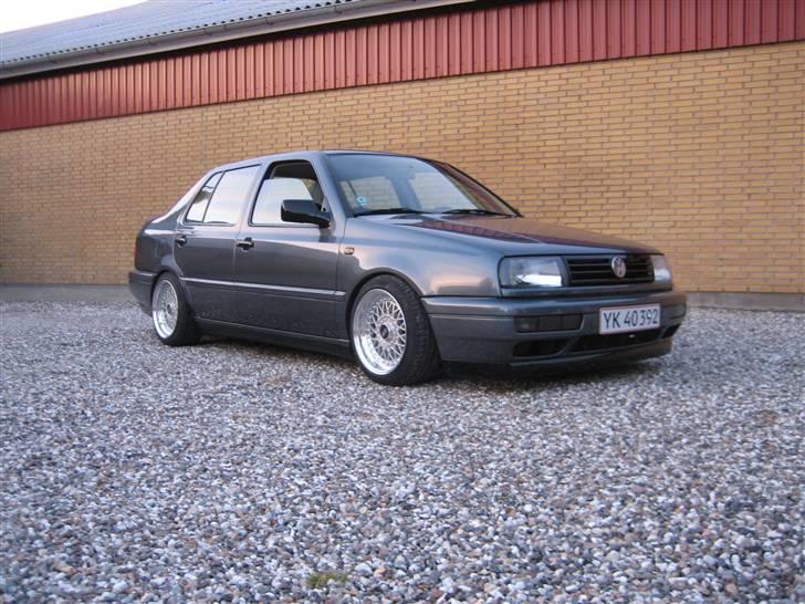 VW Vento 1.8 CLX SOLGT billede 14