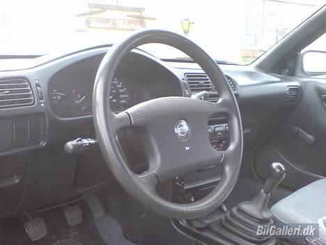 Nissan Sunny N14 (Totalskadet) billede 7