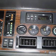 Ford granada 2.8ighia X (only)