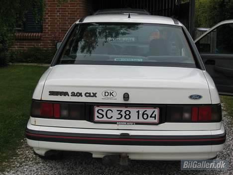 Ford Sierra 2,0  DOHC smadet billede 4
