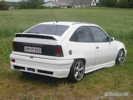 Opel kadett 2.0 GSI 16v billede 4