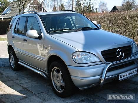 Mercedes Benz ML 320 *SOLGT* billede 1