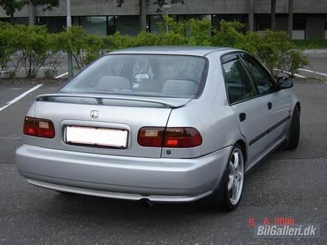 Honda Civic 1.6 ESi SOLGT billede 5