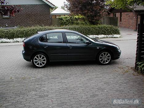 Seat 1,8 Leon 20 V Turbo*Solgt - 17" RS4-fælge billede 1