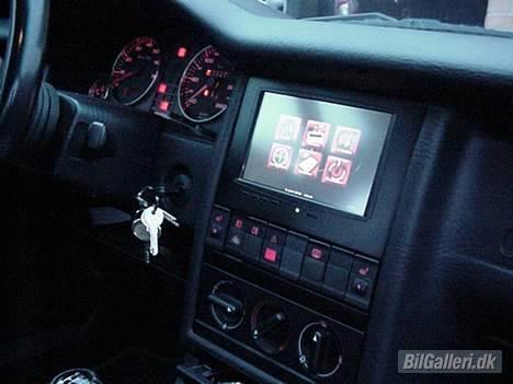 Audi 80 2.6 V6 1994 - SOLGT - 7" TFT touch-skærm til ITX-pc´en billede 6