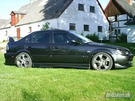 Honda CiViC 1.5ils V-tec(solgt) billede 7