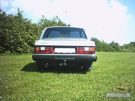 Volvo 240 GL - Shake that ass! billede 6