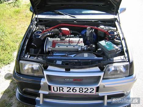 Opel kadett gsi 16 v SOLGT!!! billede 5