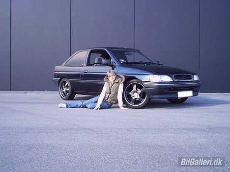Ford Escort (kurtklorin) Solgt billede 1